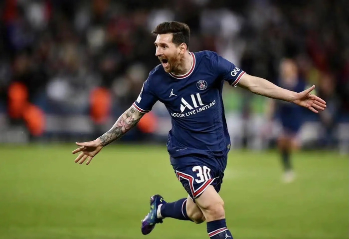 包含里程碑夜山东泰山再遭质疑;欧篮联国际比赛日刷纪录;质疑声仍在;球探报告显示潜力的词条-九游体育